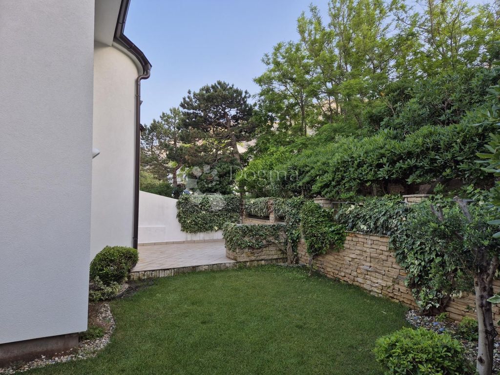 Maison de luxe à vendre à Baška, 690 000 €, Photo 6