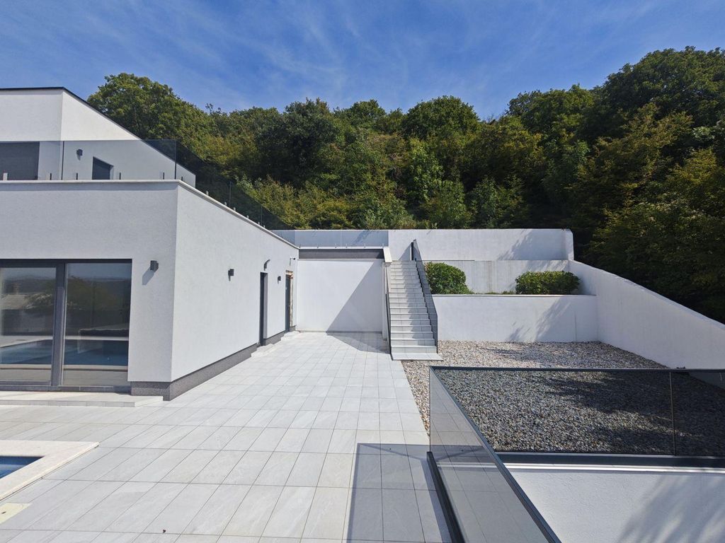 Maison de luxe à vendre à Grižane, 1 500 000 €, Photo 2