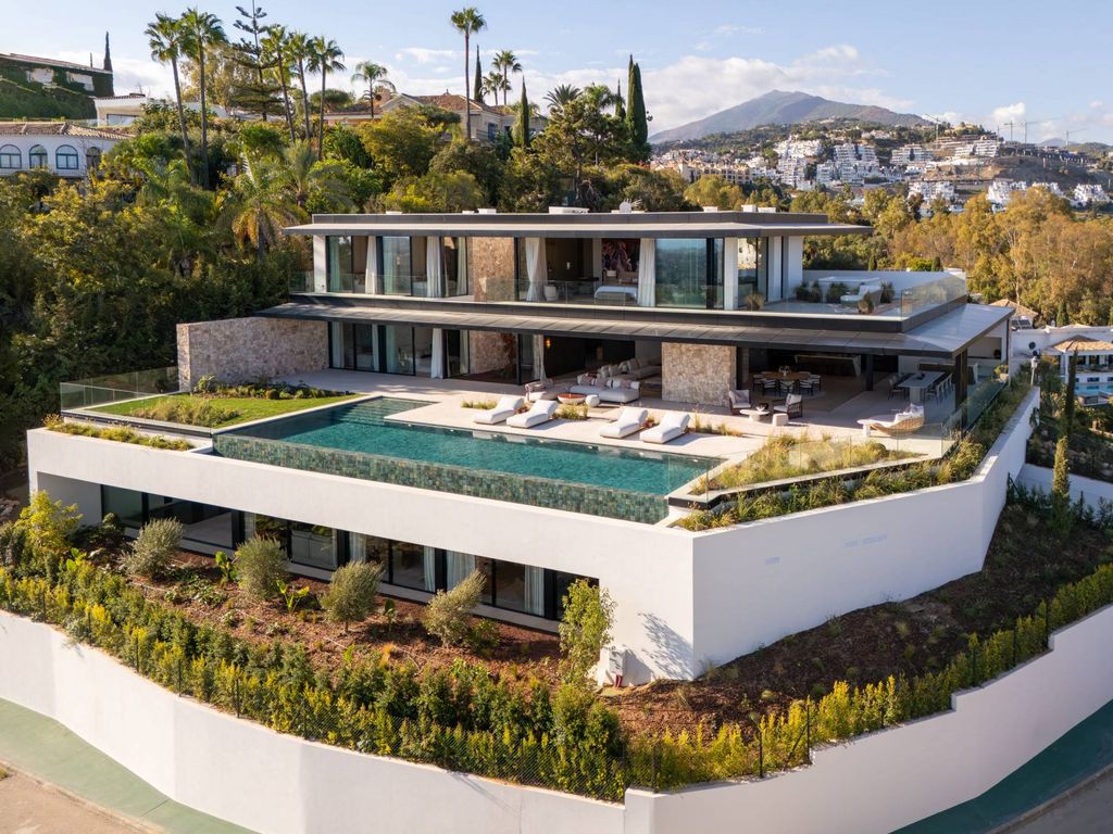 Luxury House for sale in Marbella, 19 880 000 €, Photo 1