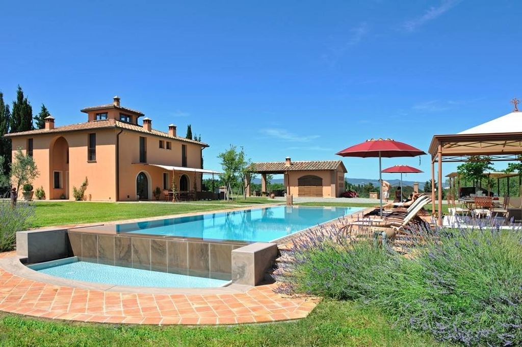 Luxury House for sale in Peccioli, 1 980 000 €, Photo 1