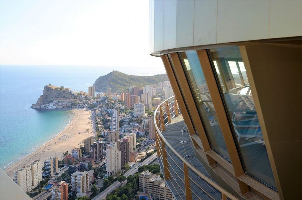 Luxury Apartment for sale in Benidorm, 540 000 €, Photo 4