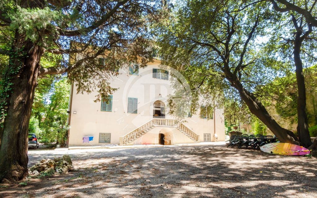 Maison de luxe à vendre à Castell Anselmo, 2 000 000 €, Photo 4