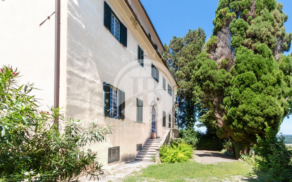 Maison de luxe à vendre à Castell Anselmo, 2 000 000 €, Photo 3