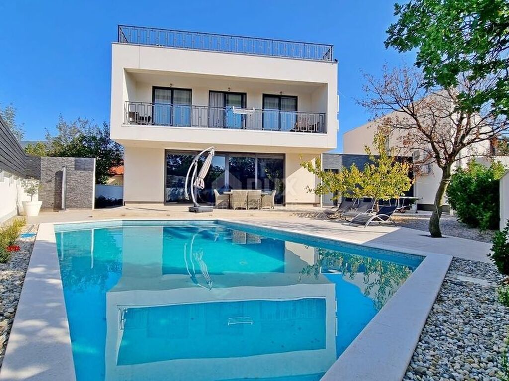 Maison de luxe à vendre à Kraljevica, 930 000 €, Photo 2