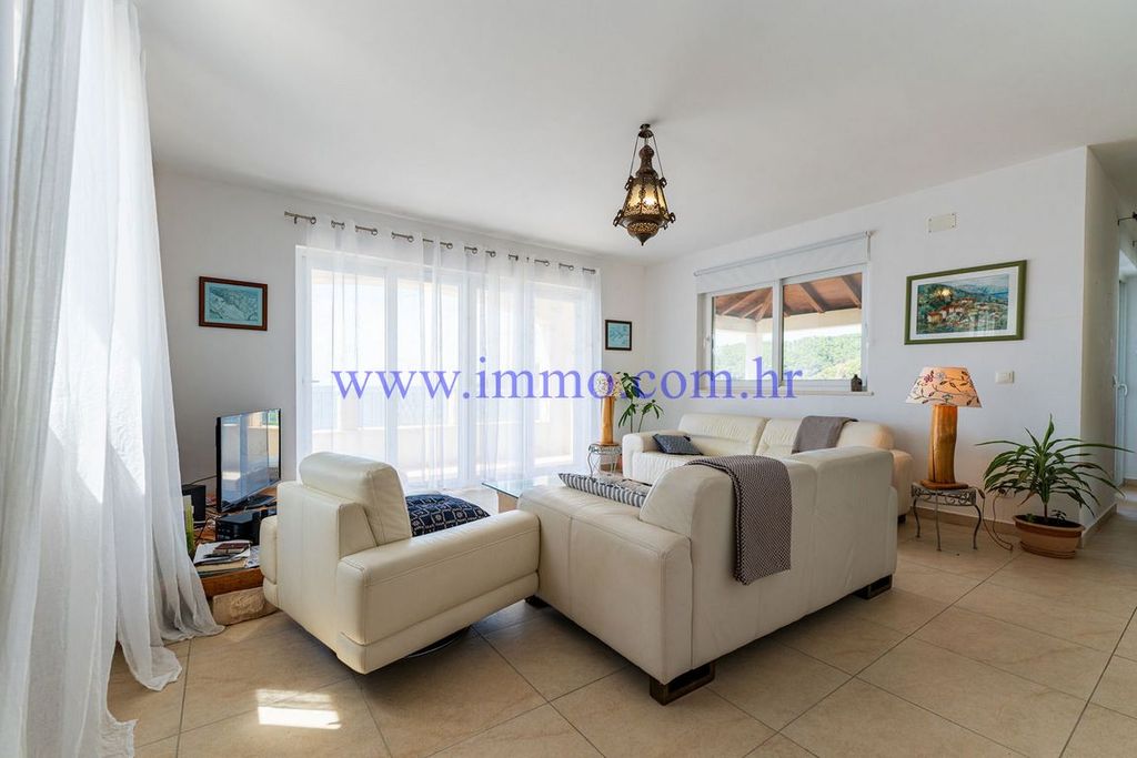 Maison de luxe à vendre à Korcula, 1 400 000 €, Photo 3