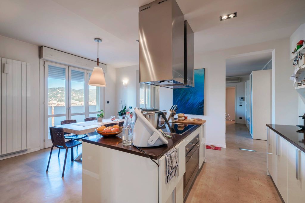 Appartement de luxe à vendre à Brescia, 460 000 €, Photo 4