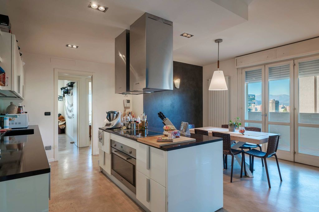 Appartement de luxe à vendre à Brescia, 460 000 €, Photo 3