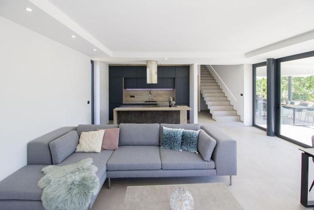 Luxury House for sale in Peroj, 1 699 000 €, Photo 5