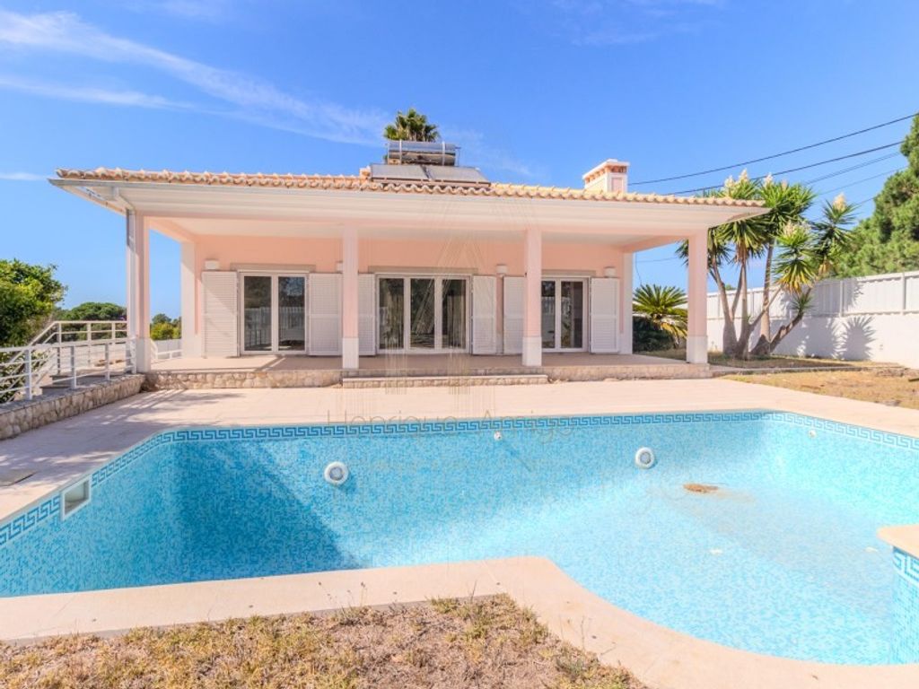 Maison de luxe à vendre à Sesimbra, 630 000 €, Photo 1