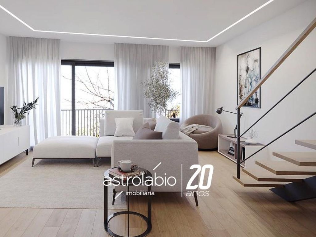 Luxury House for sale in Porto, 795 000 €, Photo 1