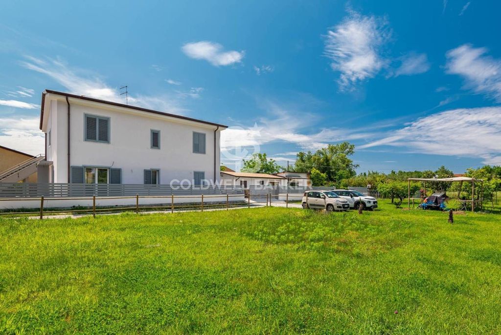 Appartement de luxe à vendre à Massa, 465 000 €, Photo 7