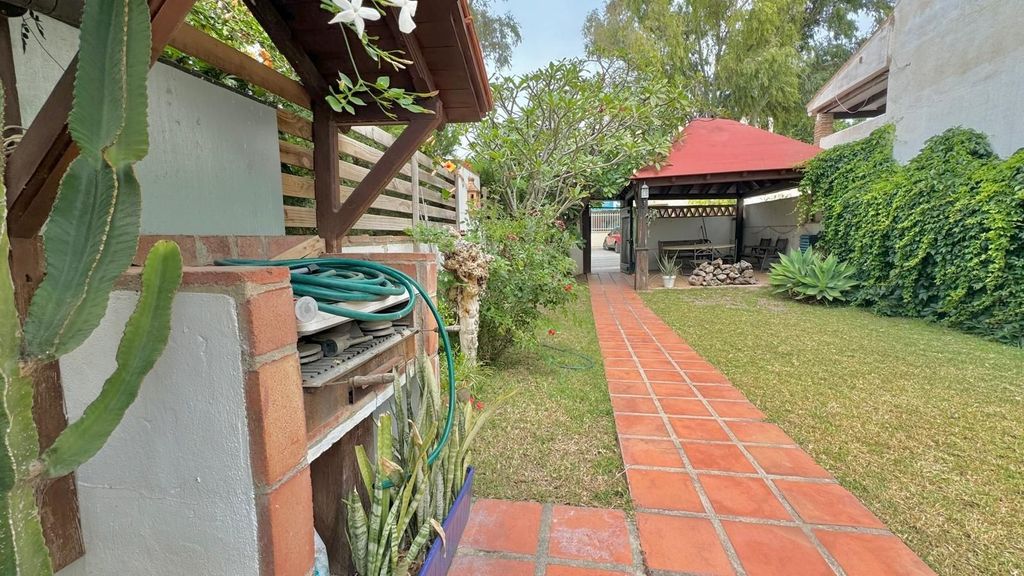 Maison de luxe à vendre à Torremolinos, 1 064 500 €, Photo 2