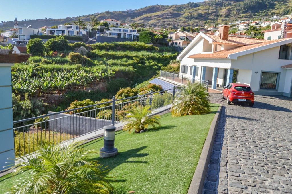 Luxury House for sale in Calheta, 1 100 000 €, Photo 5