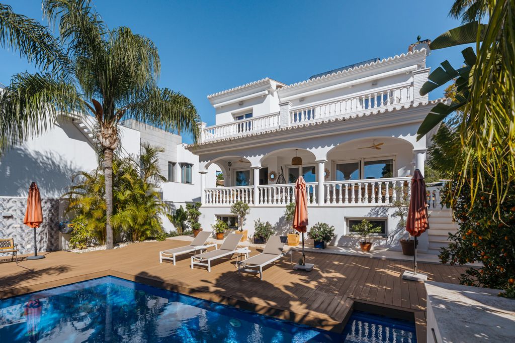 Maison de luxe à vendre à Marbella, 2 050 000 €, Photo 1