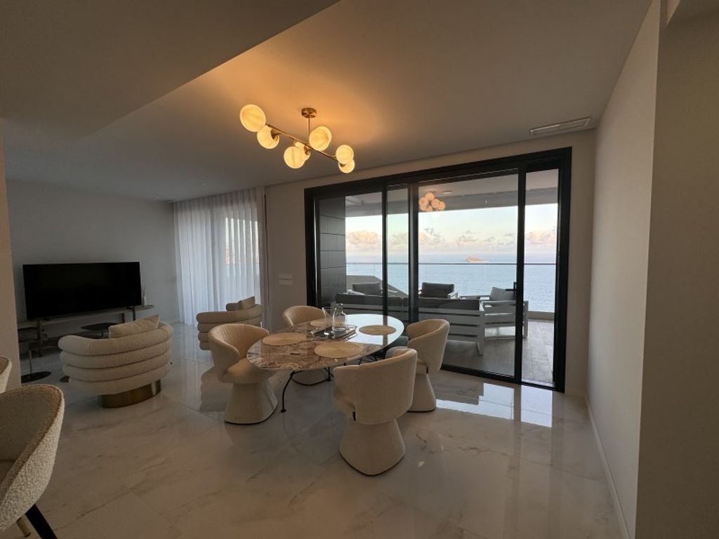Luxury Apartment for sale in Benidorm, 1 459 000 €, Photo 3