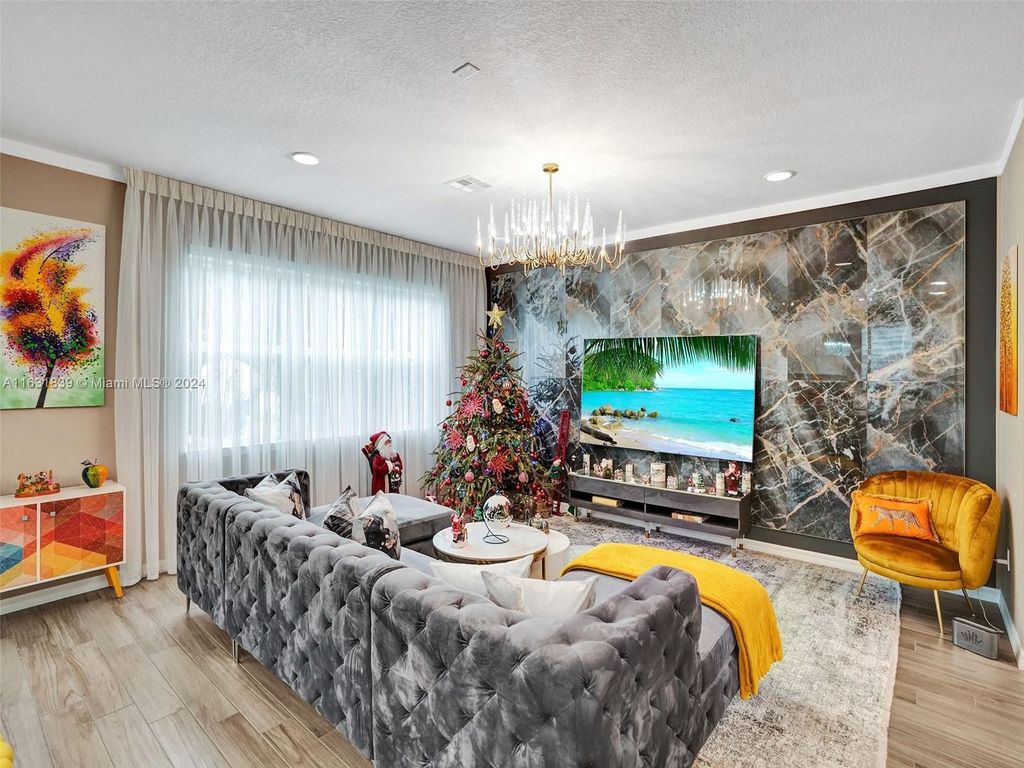 Luxury House for sale in Hollywood, 809 686 €, Photo 4