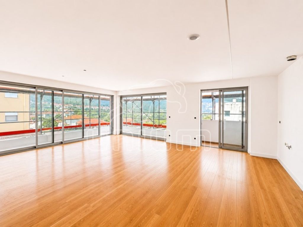 Appartement de luxe à vendre à Viana Do Castelo, 490 000 €, Photo 1