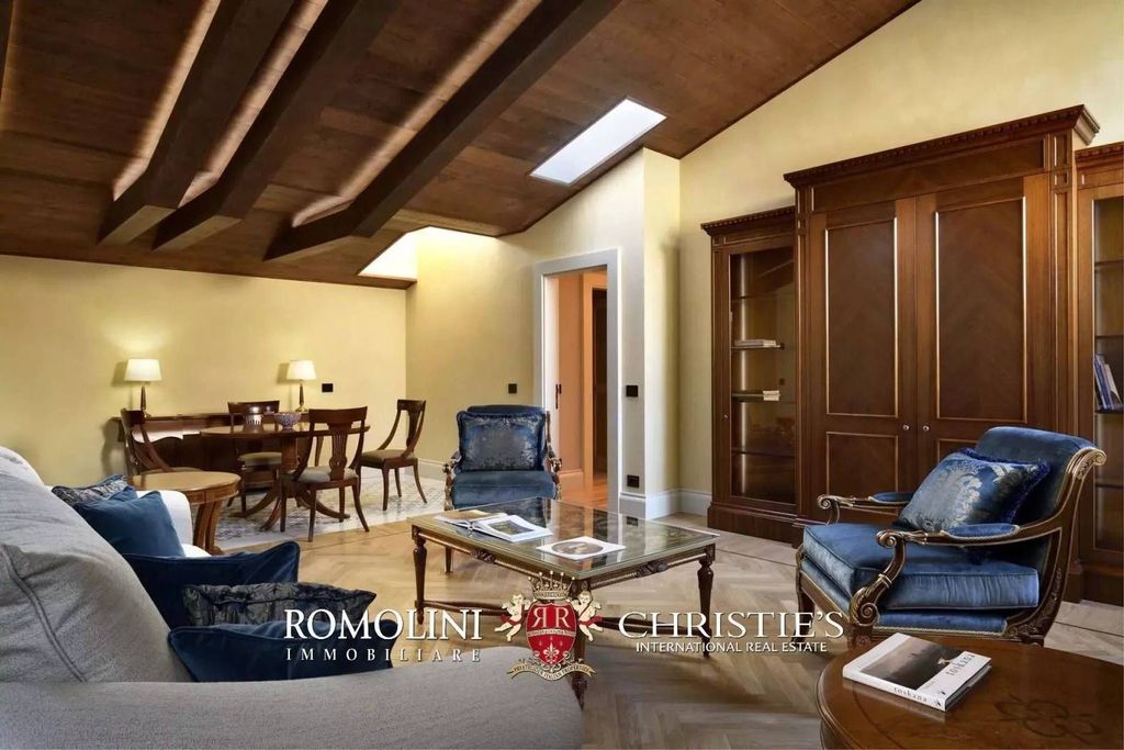 Luxury Apartment for sale in Florence, 3 500 000 €, Photo 2