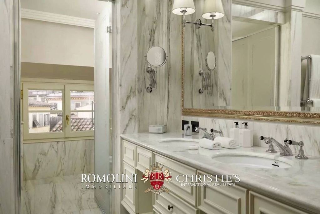 Luxury Apartment for sale in Florence, 3 500 000 €, Photo 3