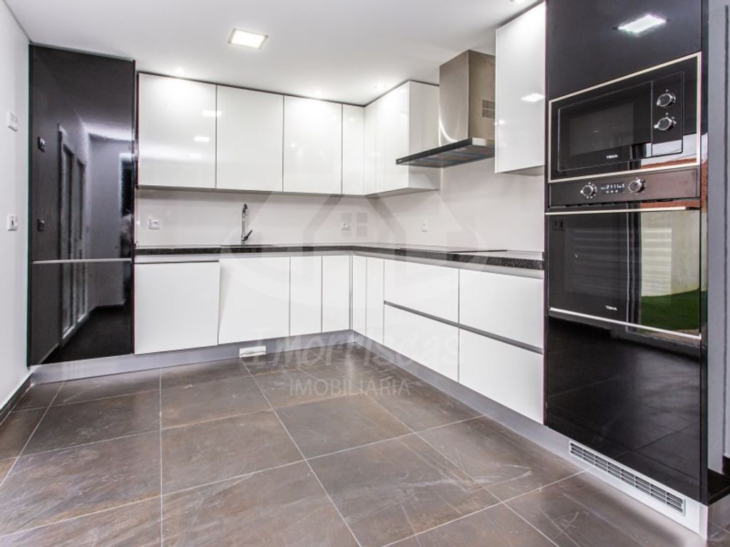 Maison de luxe à vendre à Loures, 679 500 €, Photo 4