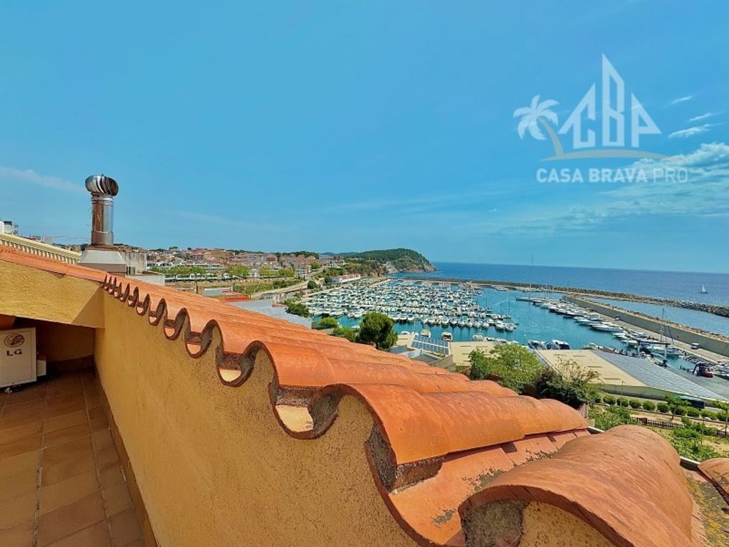 Luxury Apartment for sale in Palamós, 650 000 €, Photo 1