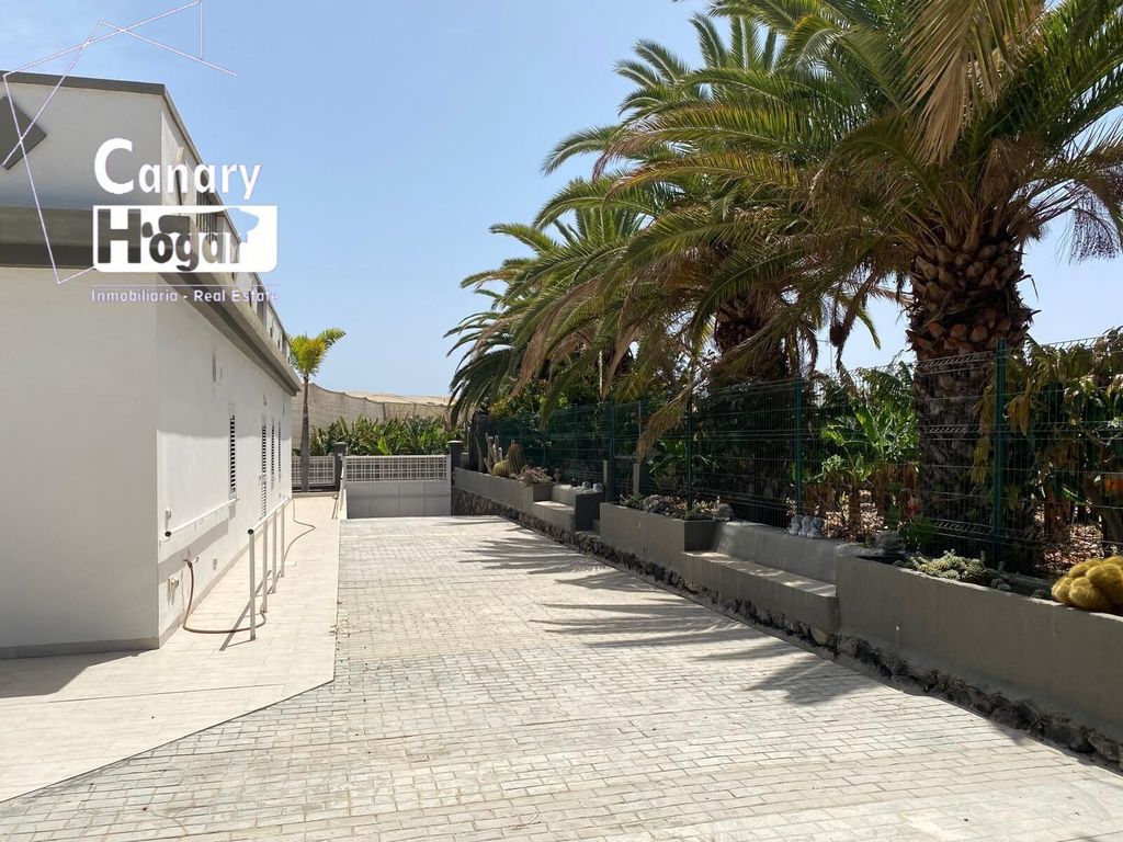 Maison de luxe à vendre à Arona, 1 600 000 €, Photo 1