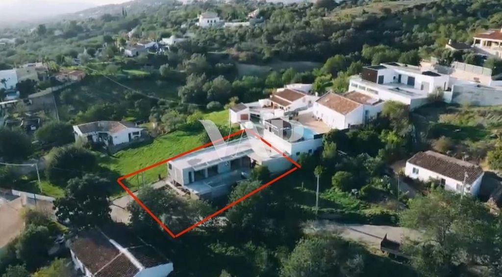 Luxury House for sale in São Brás de Alportel, 750 000 €, Photo 1