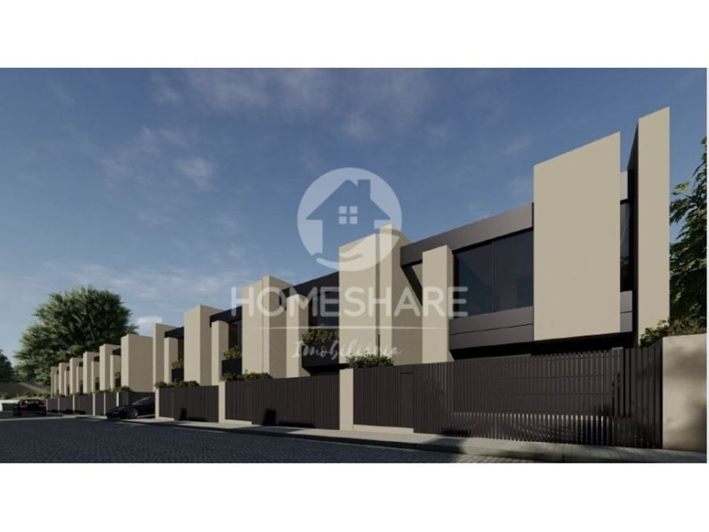 Luxury House for sale in Gondomar, 537 500 €, Photo 1