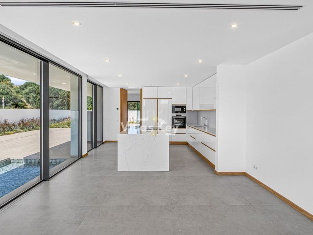 Luxury House for sale in Lagos, 2 600 000 €, Photo 7