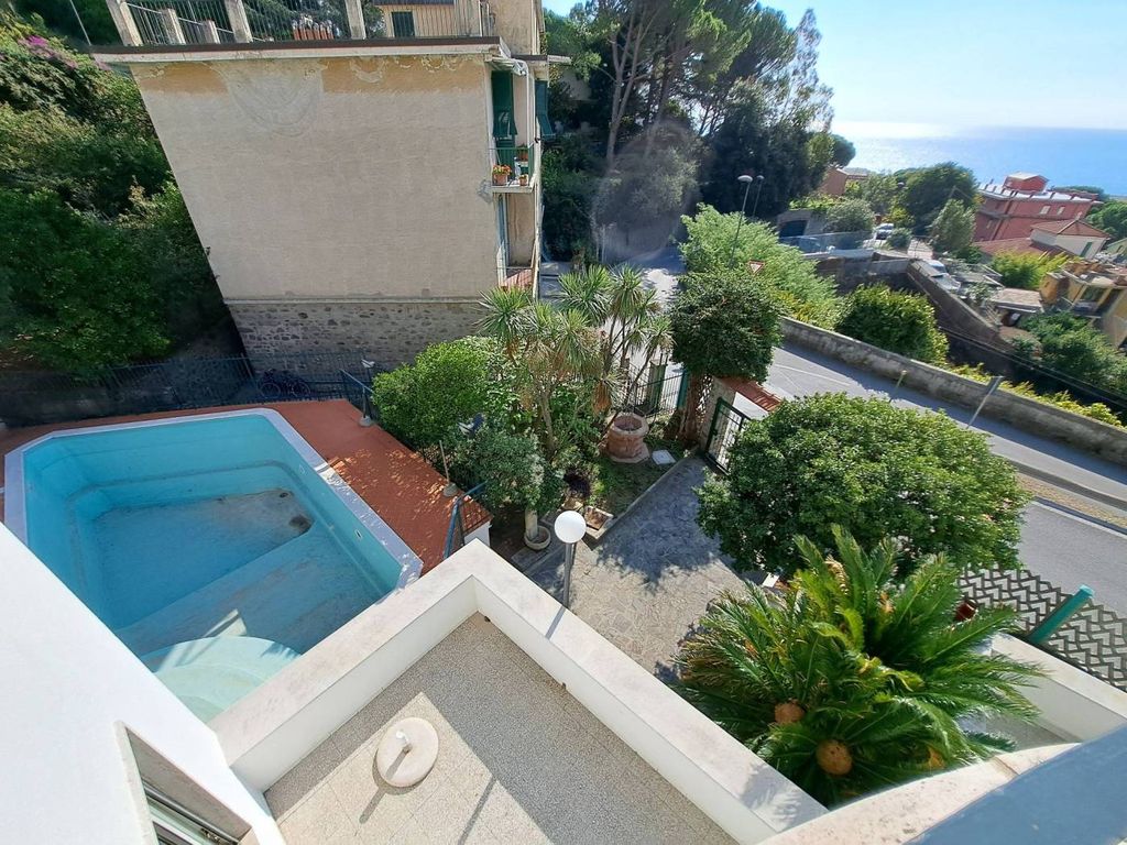 Luxury House for sale in Monterosso Al Mare, 3 000 000 €, Photo 2