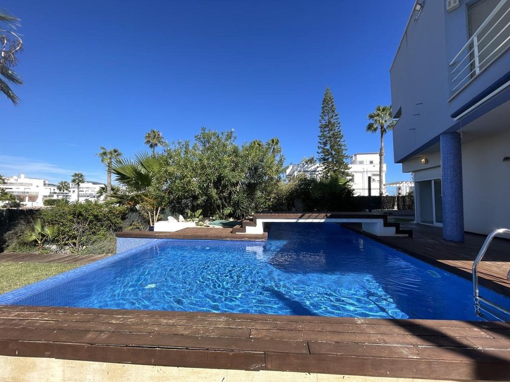 Maison de luxe à vendre à La Manga Del Mar Menor, 675 000 €, Photo 2