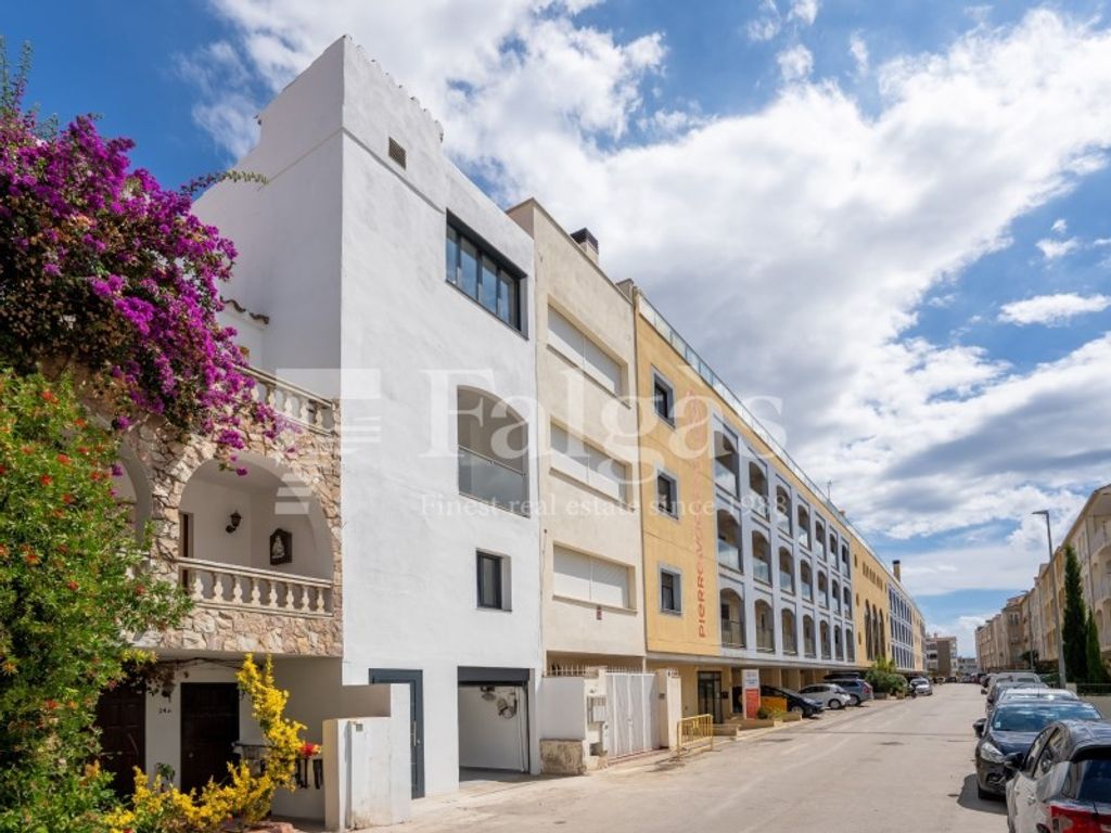 Luxury House for sale in Empuriabrava, 575 000 €, Photo 7