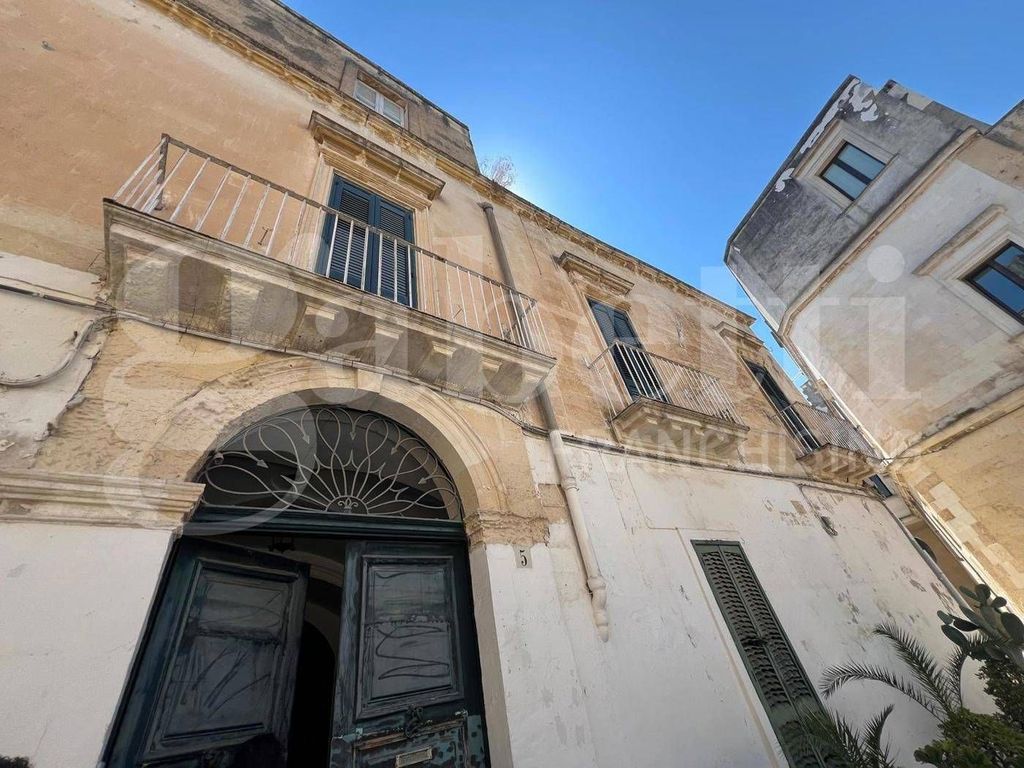 Luxury House for sale in Lecce, 1 150 000 €, Photo 3