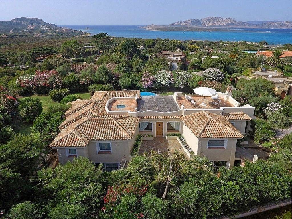 Luxury House for sale in Stintino, 1 800 000 €, Photo 1