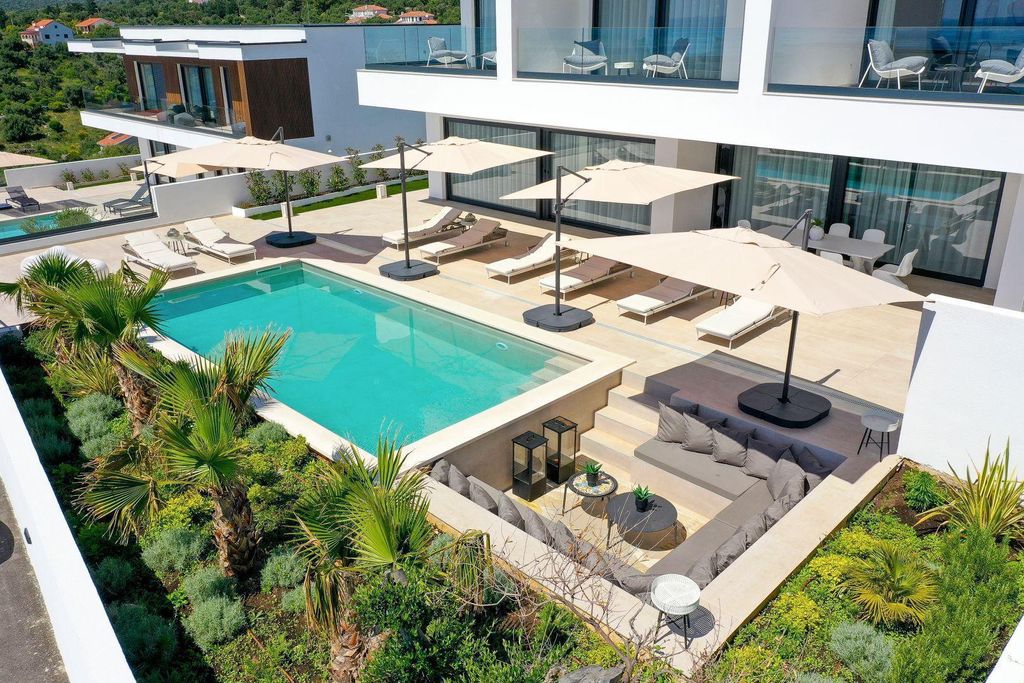 Maison de luxe à vendre à Novalja, 1 470 000 €, Photo 2