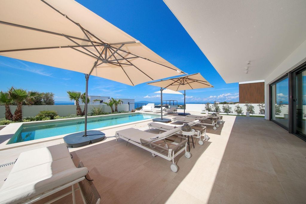 Maison de luxe à vendre à Novalja, 1 470 000 €, Photo 3
