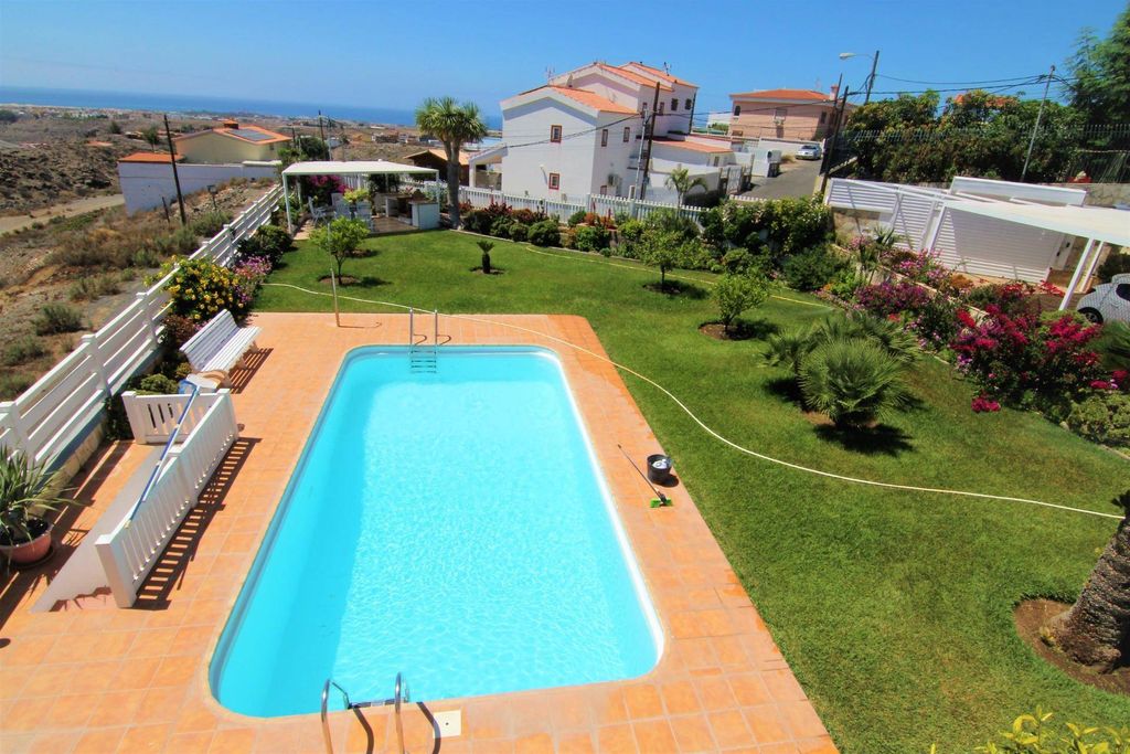 Maison de luxe à vendre à San Bartolomé de Tirajana, 1 375 000 €, Photo 2