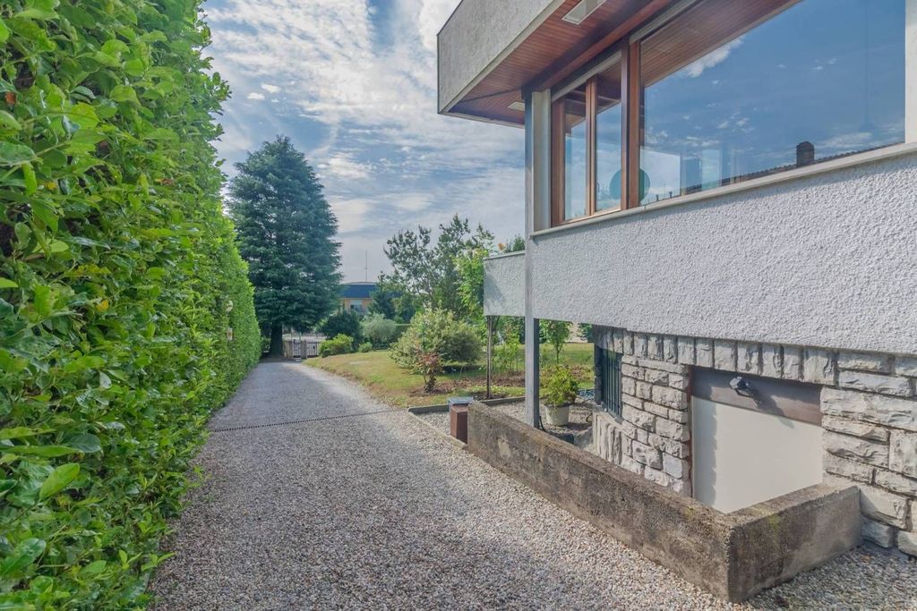 Maison de luxe à vendre à Erba, 630 000 €, Photo 6