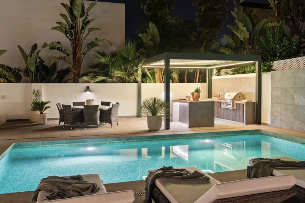 Luxury House for sale in Marbella, 1 625 000 €, Photo 6