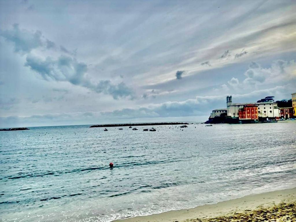 Luxury Apartment for sale in Sestri Levante, 1 850 000 €, Photo 1