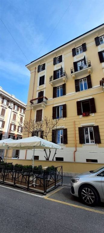 Luxury Apartment for sale in Rome, 1 690 000 €, Photo 3