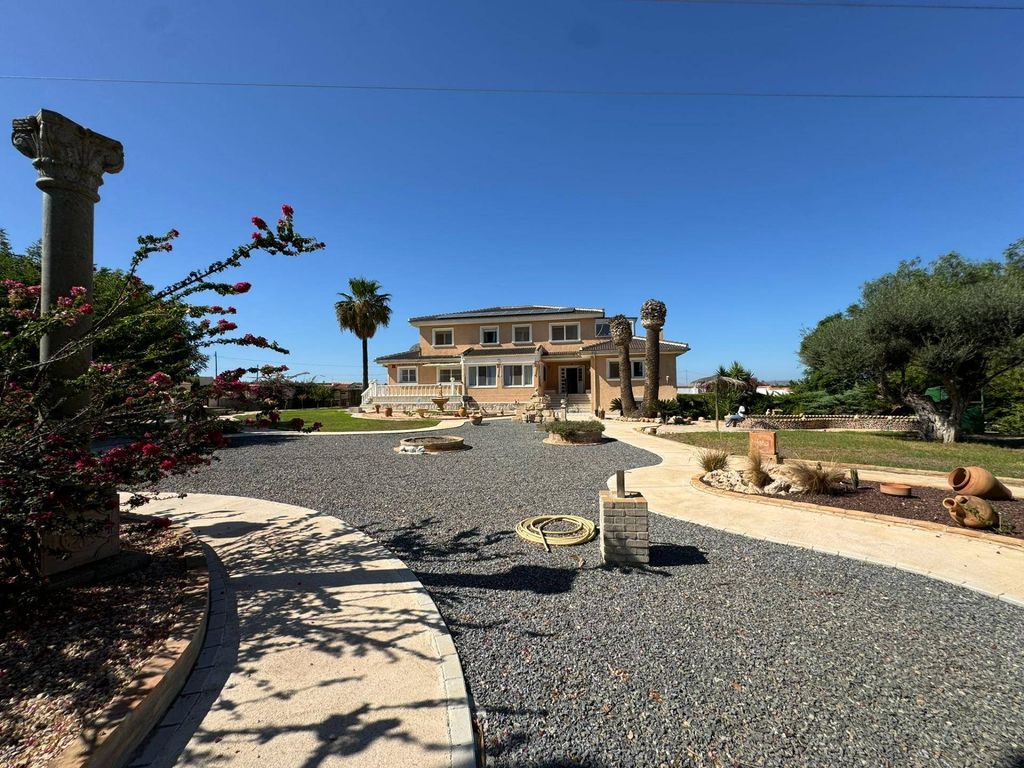 Maison de luxe à vendre à San Miguel de Salinas, 1 489 999 €, Photo 1