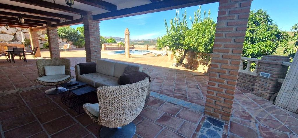 Maison de luxe à vendre à Vélez-Málaga, 695 000 €, Photo 7