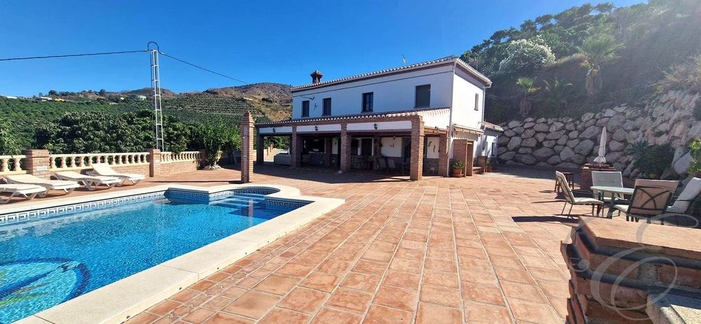 Maison de luxe à vendre à Vélez-Málaga, 695 000 €, Photo 2