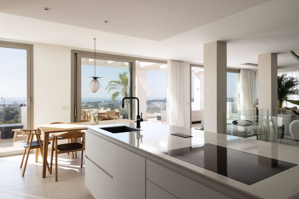 Luxury Apartment for sale in Nueva Andalucia, 2 980 000 €, Photo 7