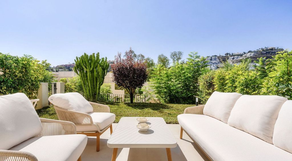 Luxury House for sale in Marbella, 1 195 000 €, Photo 5