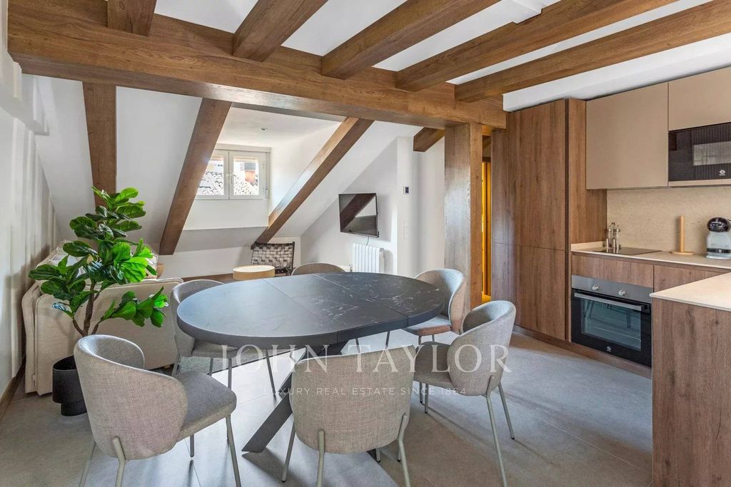 Luxury Apartment for sale in Madrid, 1 025 000 €, Photo 1