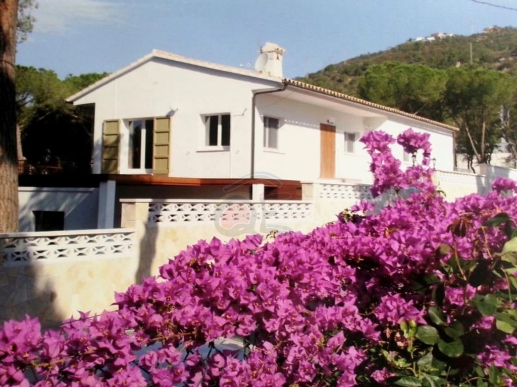Maison de luxe à vendre à Castell-Platja d'Aro, 1 500 000 €, Photo 1
