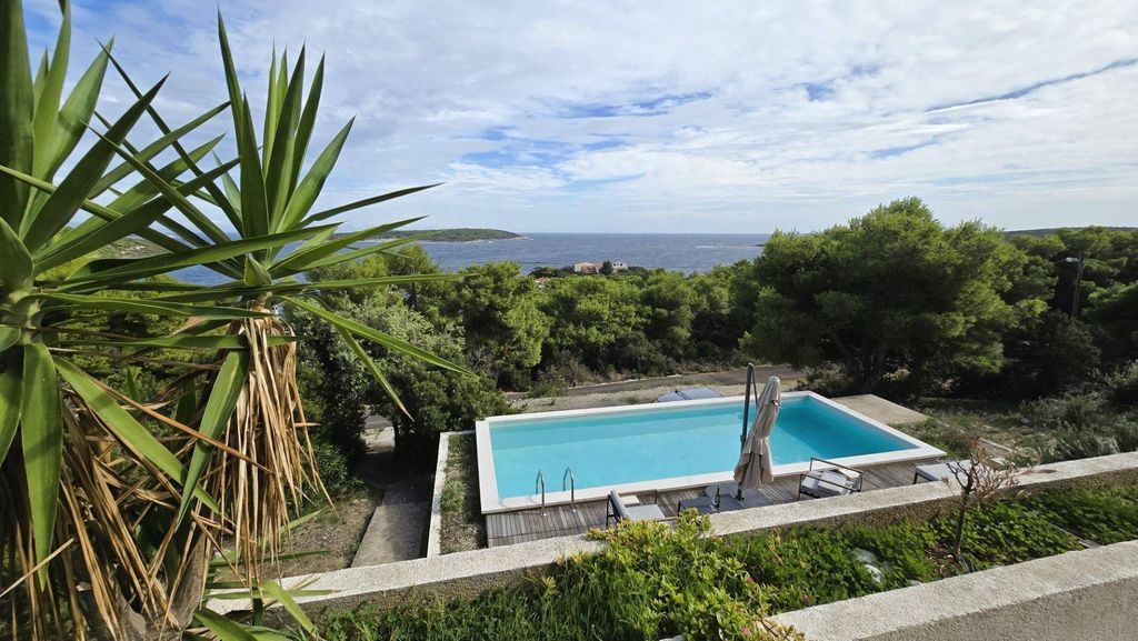 Maison de luxe à vendre à Vis, 690 000 €, Photo 4