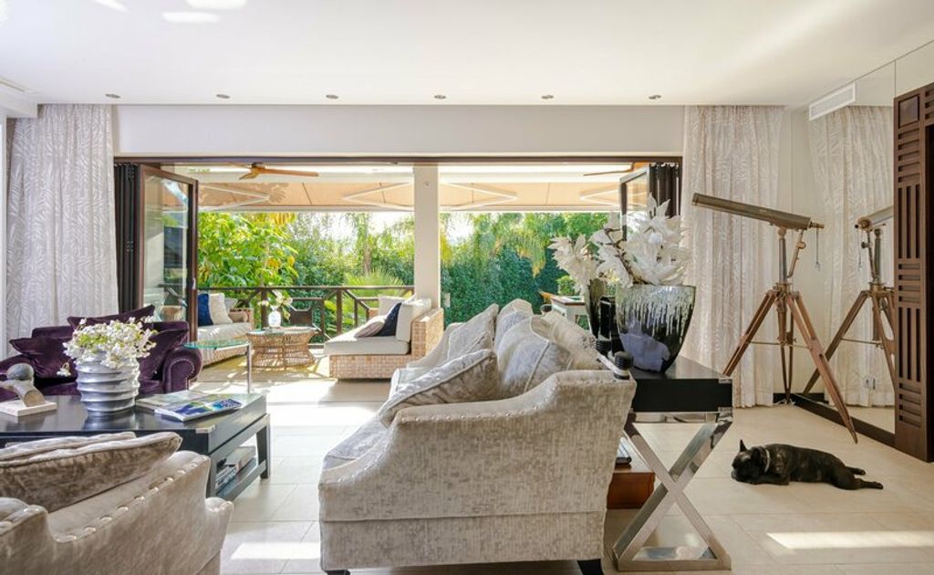 Luxury House for sale in Marbella, 2 500 000 €, Photo 6